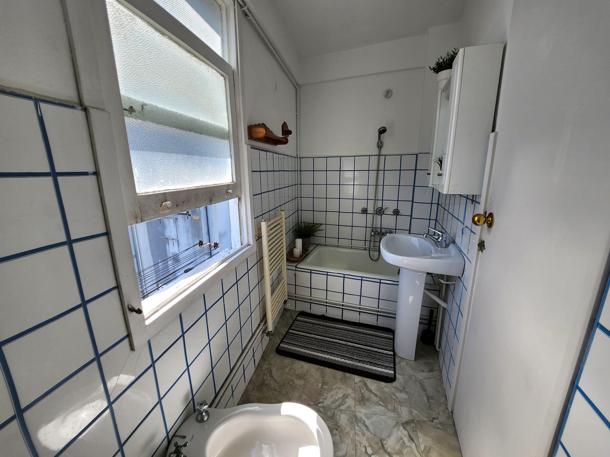 61915c7e-2c35-4855-8e21-54be8b9349cc