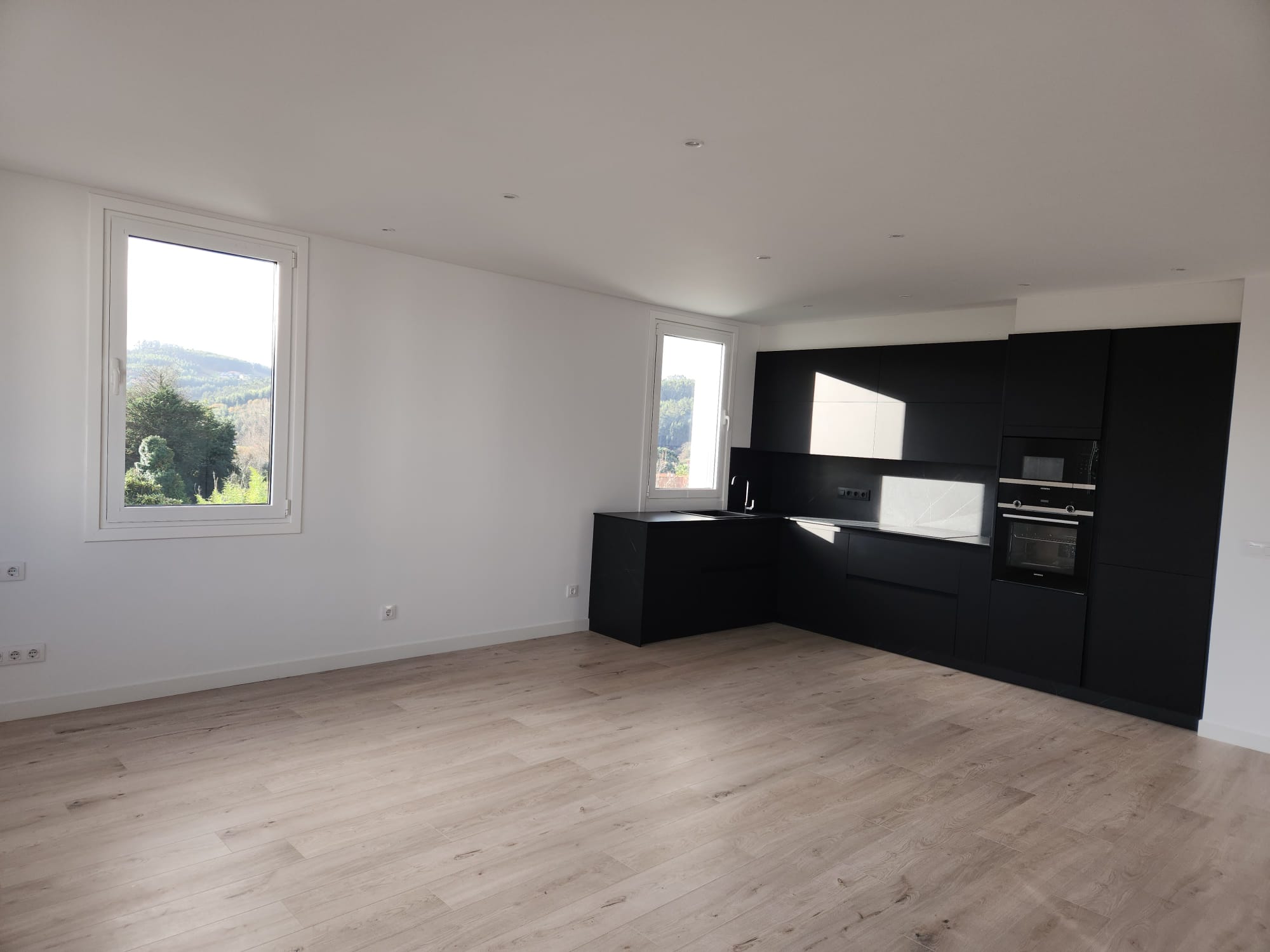 6e132506-901e-4eb5-a729-5d9f26562843