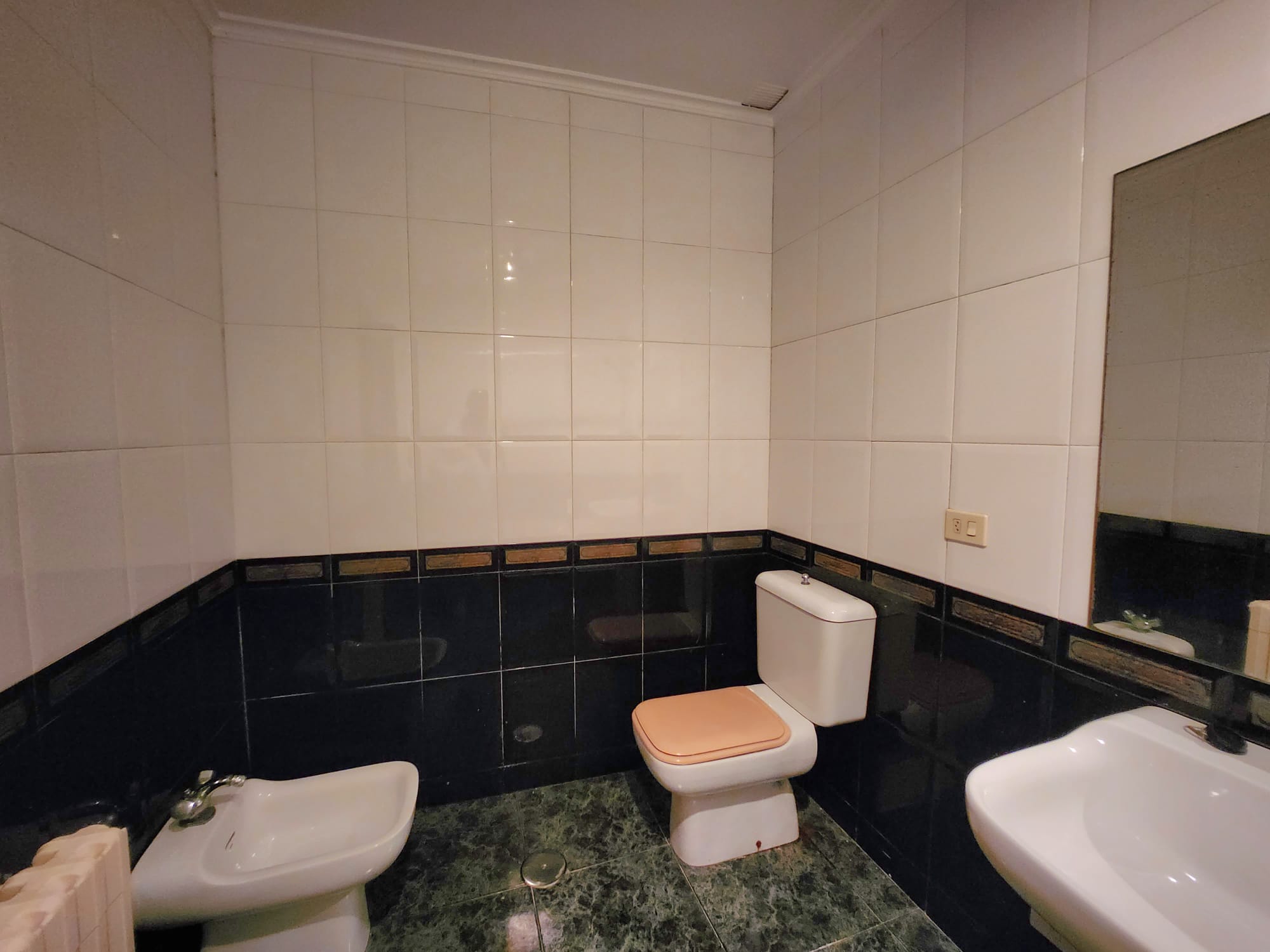 7845dabf-4469-4c78-bfb8-843970a633cd