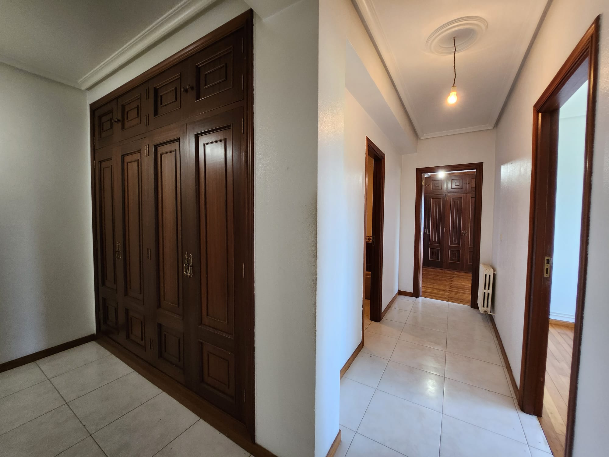 7dbbd811-836e-494f-ac15-dc14925c7f94