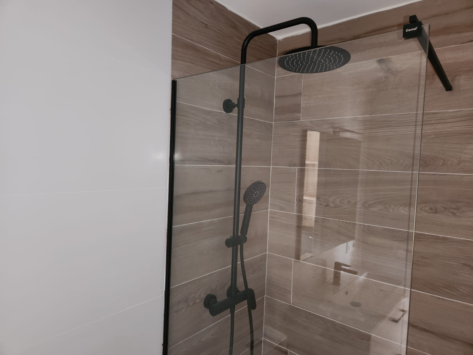 805628cc-4ba1-4c19-8fbe-5c5ad8d485c7