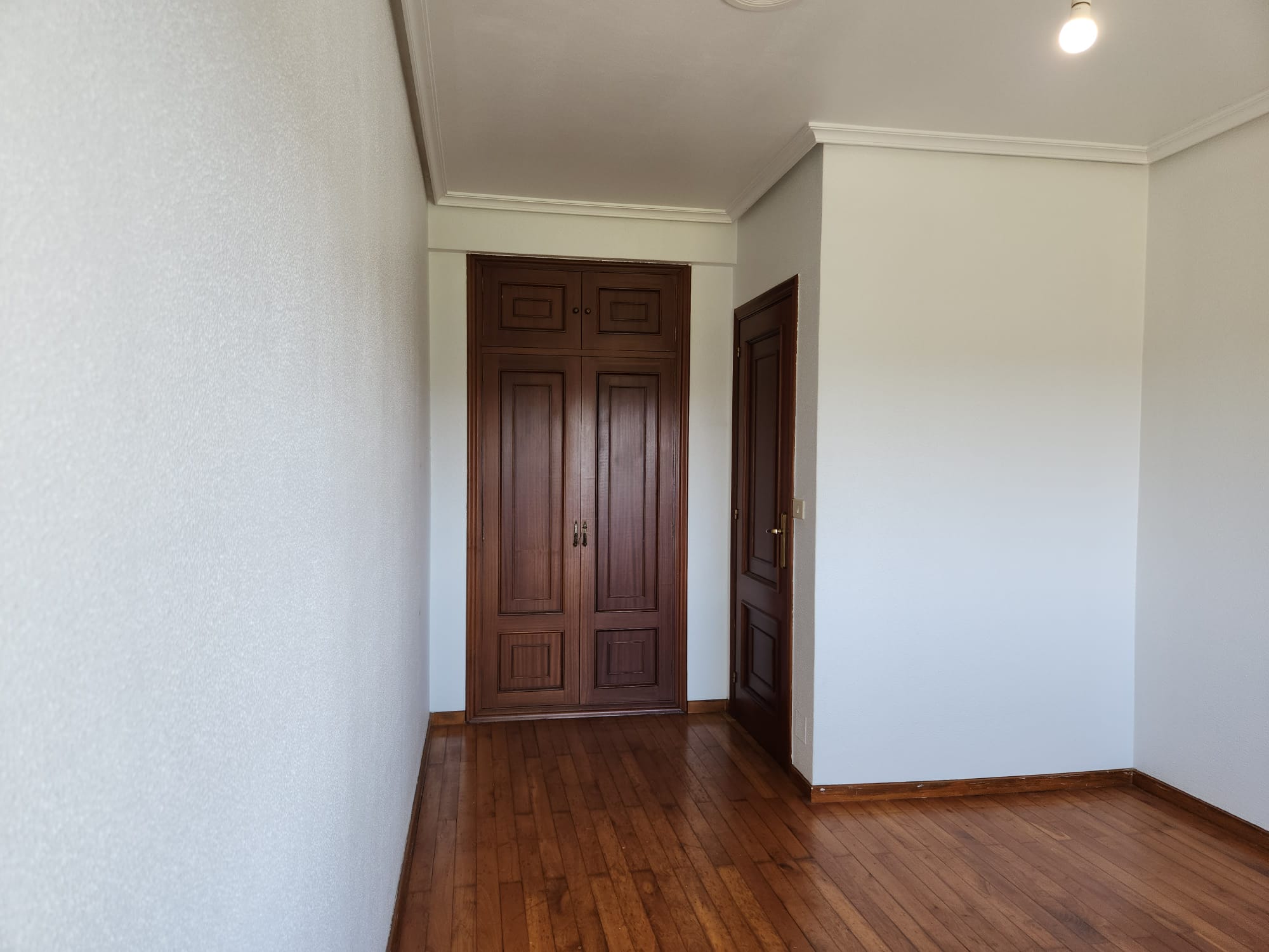 81694d48-9d00-44f4-a087-b0ef40e55c83