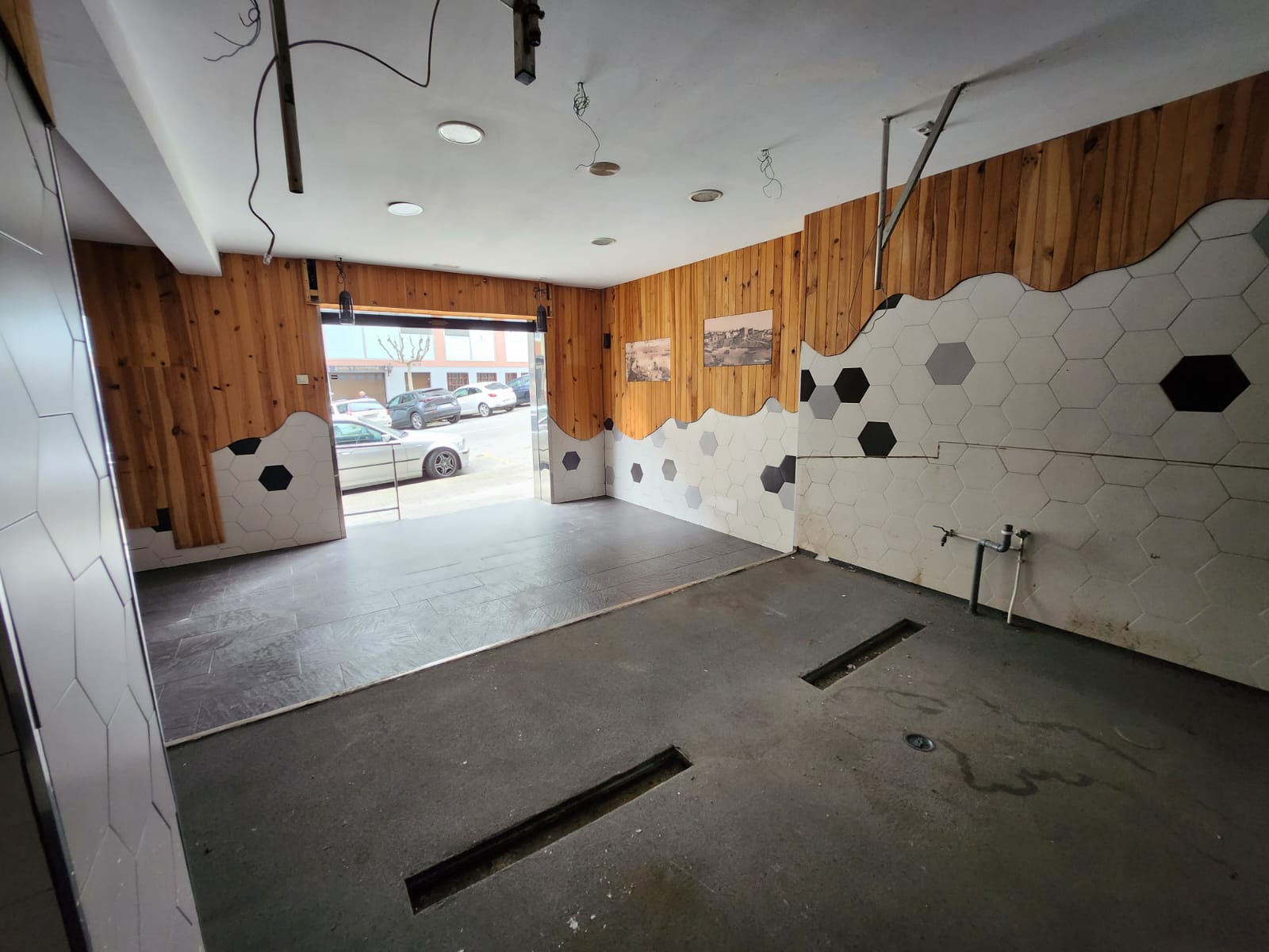 82c50ae0-6c26-4682-97f1-925da91abd06