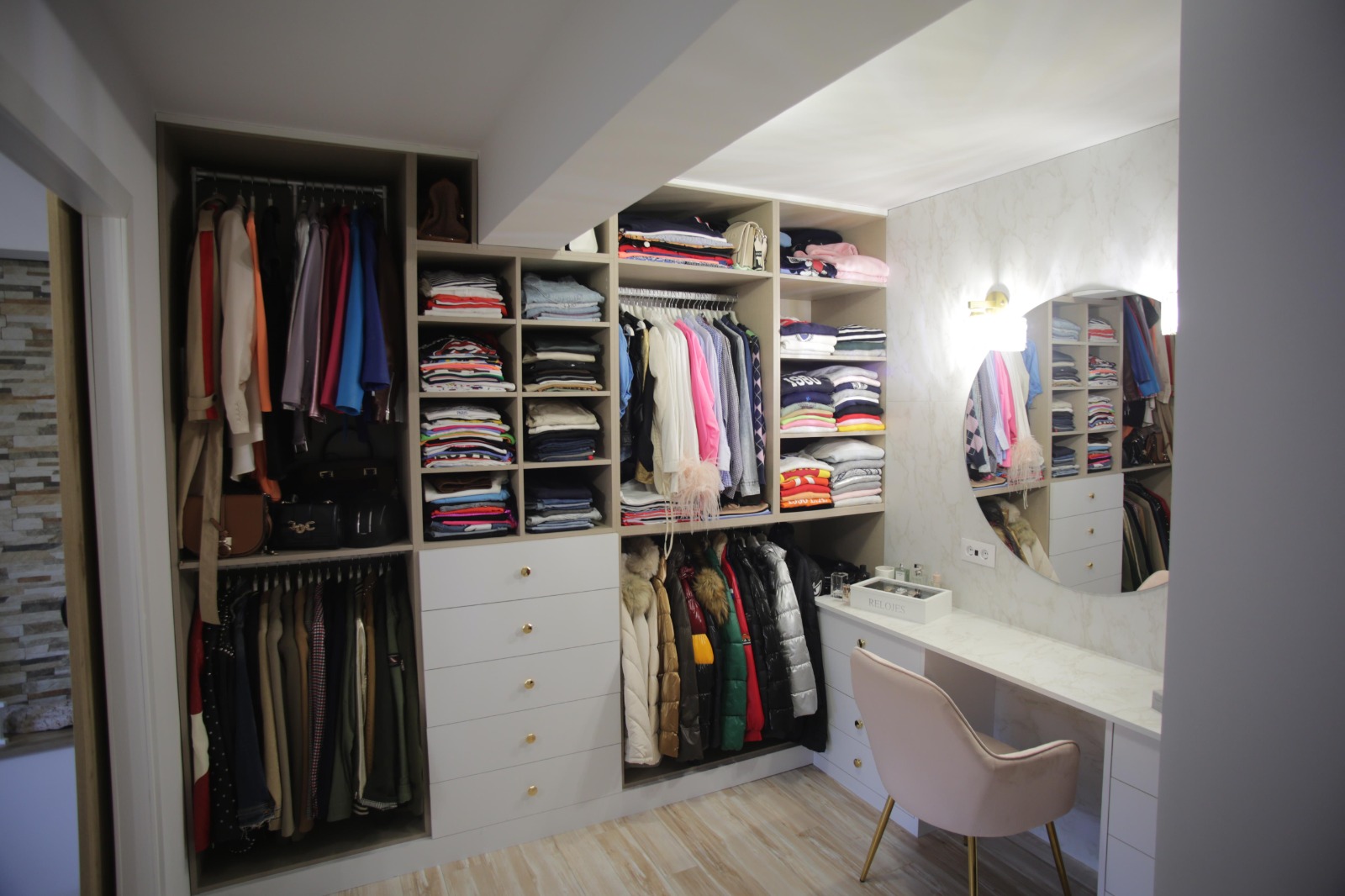 WhatsApp Image 2024-10-31 at 11.43.00 (3)